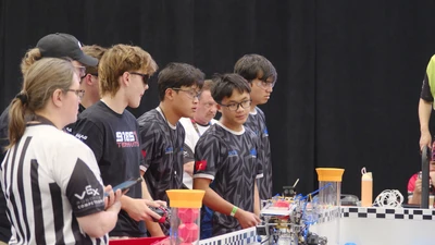 Học sinh Việt Nam giành giải thưởng danh giá tại giải robot lớn nhất thế giới