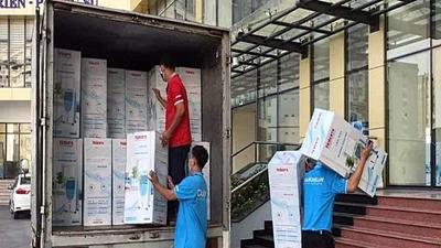 5 phút quyết định hỗ trợ 1,7 tỉ đồng cho khu cách ly TP.HCM