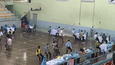 Bình Thuận đề nghị TPHCM hỗ trợ 100.000 liều vaccine