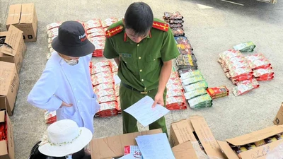 Cà phê dỏm: 100% đậu nành tẩm hóa chất kết hợp bao bì sang chảnh