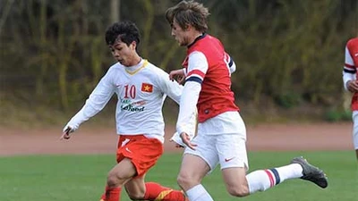 U19 VN thắng đậm U19 Arsenal 3-0