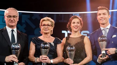 Ronaldo, Ranieri được FIFA vinh danh