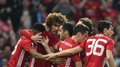 MU nghẹt thở vào chung kết Europa League