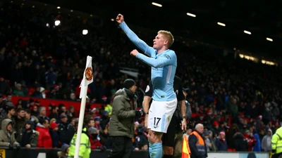 Man City tung 62 triệu bảng Anh giữ chân De Bruyne