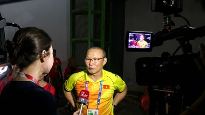 Truyền thông Hàn Quốc ‘phát sốt’ với HLV Park Hang-seo