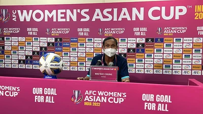 HLV Mai Đức Chung: ‘Tuyển nữ Việt Nam vỡ òa niềm vui sau bao vất vả'