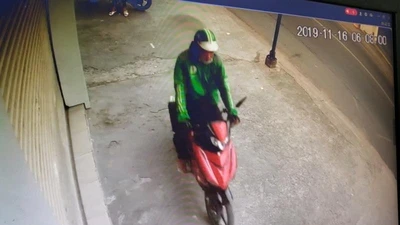 Vờ hỏi đường cướp xe máy nữ sinh tại TP.HCM
