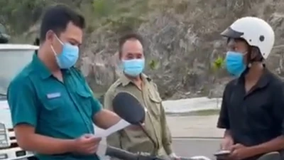 Người đi mua bánh mì ở Nha Trang được công ty gọi đi làm trở lại