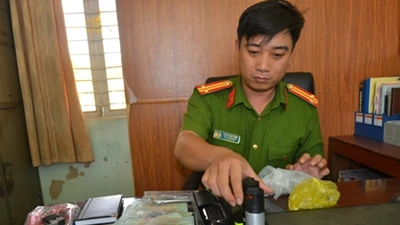 Băng nhóm giang hồ liên tỉnh bắt cóc con tin để tống tiền