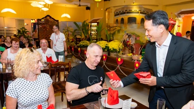 Nới visa để hút khách du lịch thị trường chi tiêu cao