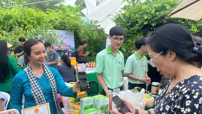 Quy định xuất hóa đơn ngay tại thời điểm bán hàng dù minh bạch nhưng lại thiếu thực tế, gây khó khăn cho các hộ kinh doanh.