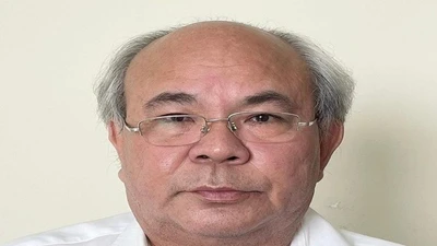 Cựu giám đốc Sở Y tế Tây Ninh sắp hầu tòa vụ nhận 'quà biếu' 1 tỉ đồng