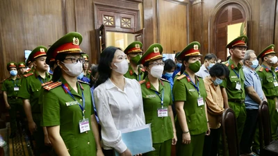 Vụ Vạn Thịnh Phát: 10 bị cáo nộp khắc phục thêm gần 6,2 tỉ đồng 