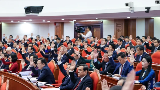 Ban Chấp hành Trung ương Đảng kỷ luật 3 cán bộ cấp cao