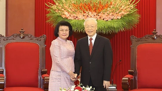 Tổng Bí thư Nguyễn Phú Trọng tiếp Chủ tịch Quốc hội Campuchia Khuon Sudary