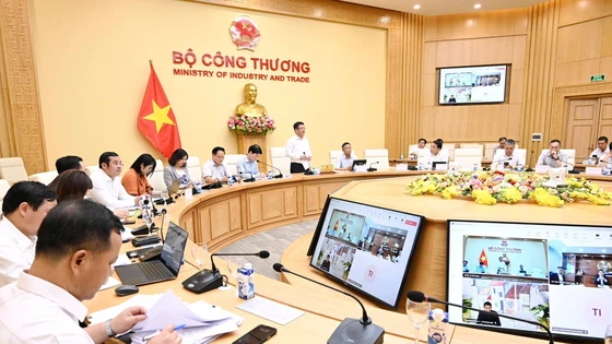 Bộ Công Thương làm việc với các tập đoàn lớn về hợp tác thương mại với Hoa Kỳ