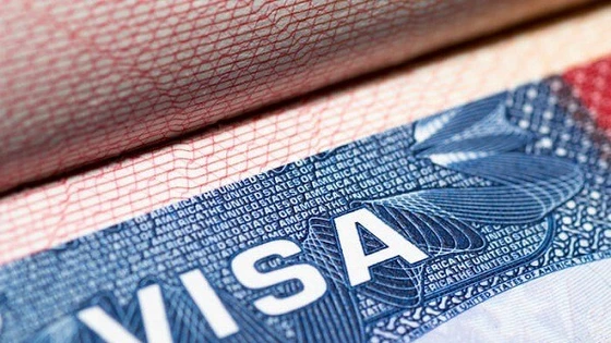 Đặt cọc du học qua môi giới, có thể yêu cầu công ty hoàn tiền không?