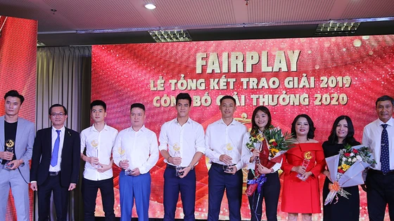 Toàn cảnh lễ trao giải Fair Play 2019, công bố Fair Play 2020
