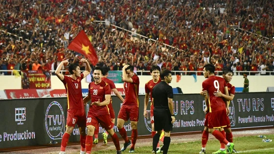 Tặng Huân chương Lao động cho U-23 VN, tuyển nữ VN và nhiều cá nhân