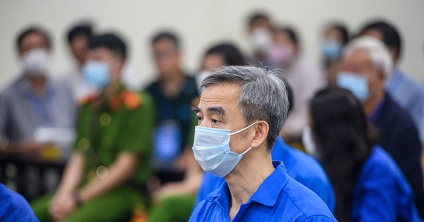 Tại sao Nguyễn Quang Tuấn và 11 người khác đang bị tuyên án trong vụ nâng cấp Bệnh viện Tim Hà Nội?
