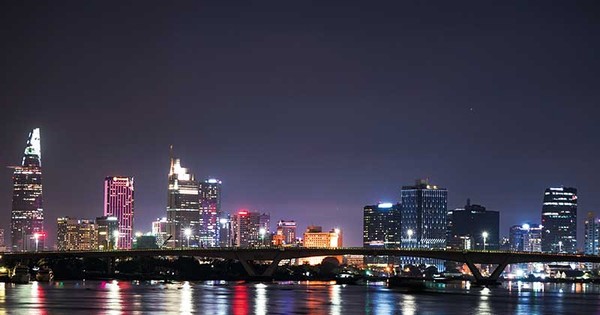 Sài Gòn về đêm có gì lạ? Sài Gòn Về Đêm Có Gì Lạ?