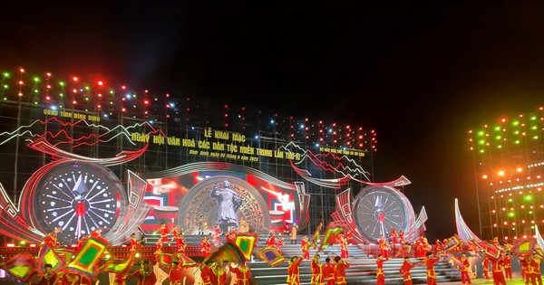 Opening ceremony of the 4th Cultural Festival of Central Vietnam’s ethnic groups