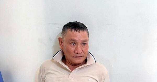 Serving a 15-year prison sentence, missing his family should flee to Ho Chi Minh City