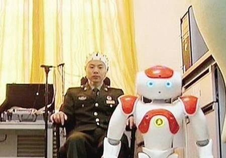 Trung Quốc chế tạo robot được điều khiển bằng não bộ