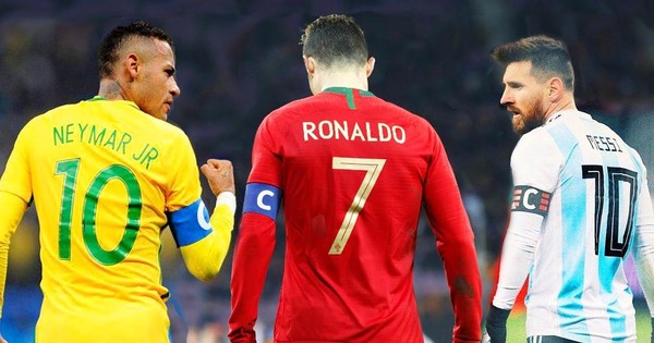 Neymar, Messi và Ronaldo là những cầu thủ xuất sắc nhất thế giới. Xem hình để thưởng thức những hình ảnh đẹp mắt của các ngôi sao này trong lúc cống hiến cho đội bóng và cho fans.