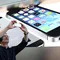 Apple có phải ‘gã khờ’?
