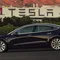 Xe điện của Tesla khiến các kỹ sư Nhật bó tay