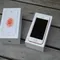 Đập hộp và trên tay nhanh iPhone SE