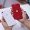 Trên tay nhanh iPhone SE 2020 đầu tiên tại Việt Nam