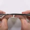 Tin công nghệ 20-9: Điều gì xảy ra khi bẻ cong iPhone Air?