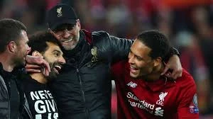HLV Klopp chia tay Liverpool, Salah, van Dijk cũng ra đi
