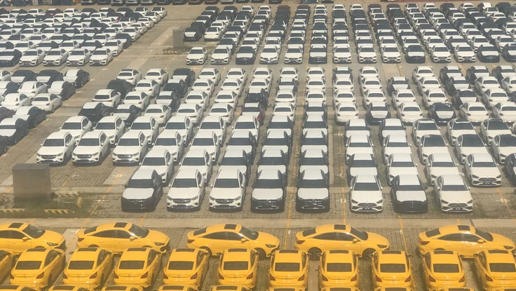 Ô tô nhập khẩu từ Trung Quốc tăng gấp 4 lần