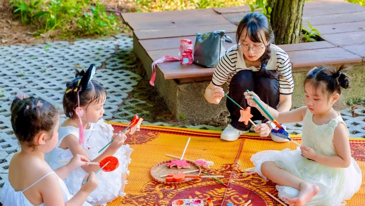 Bộ GD&ĐT đề xuất hiệu trưởng mầm non phải trực tiếp dạy trẻ