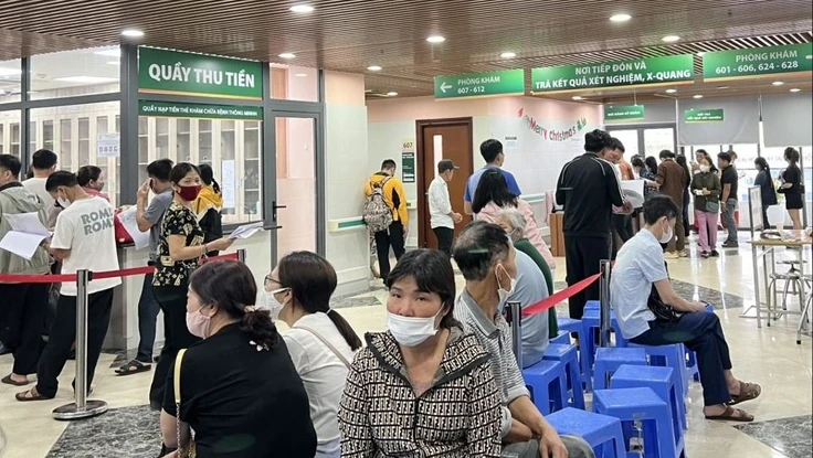 Đề nghị khám chữa bệnh trái tuyến được BHYT thanh toán đầy đủ