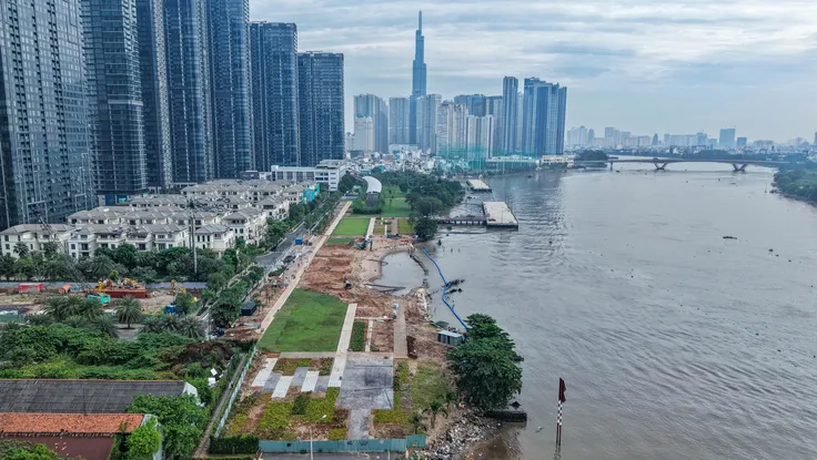 Cận cảnh diện mạo mới của công viên Ba Son ven sông Sài Gòn dần thành hình 