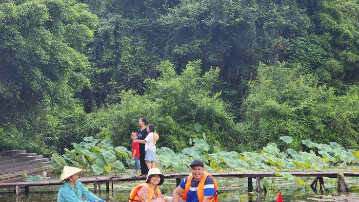 Rầm rộ mở đường bay, tour mới phục vụ cao điểm du lịch 6 tháng cuối năm