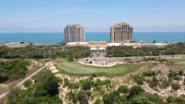 Hồ Tràm trước bài toán du lịch xanh hay phát triển ồ ạt