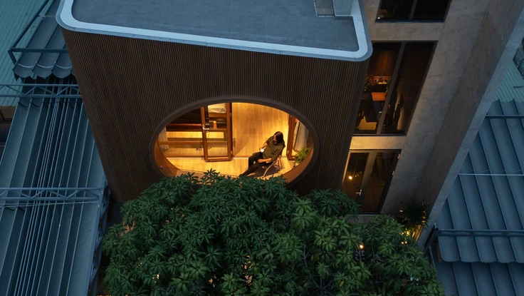 Ngôi nhà 160 m² tại TP.HCM lấy cảm hứng từ đường cong xe Vespa