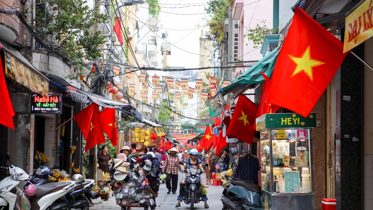 Tết xưa hay Tết nay đều là dịp để sum họp, gắn kết và sẻ chia