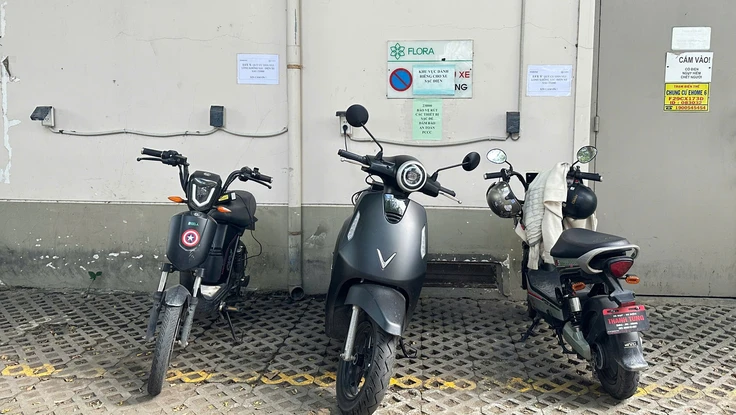 Xe điện và trạm sạc: Khoảng trống pháp lý cần lấp đầy