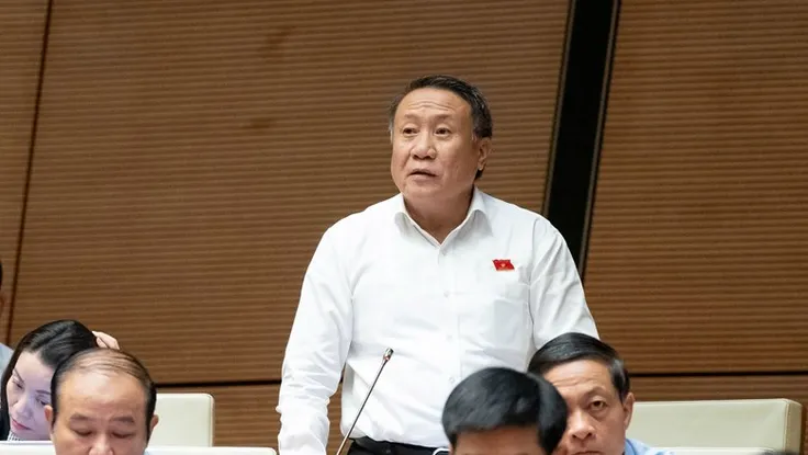 Yêu cầu xe taxi, xe công nghệ phải trang bị ghế trẻ em là không khả thi