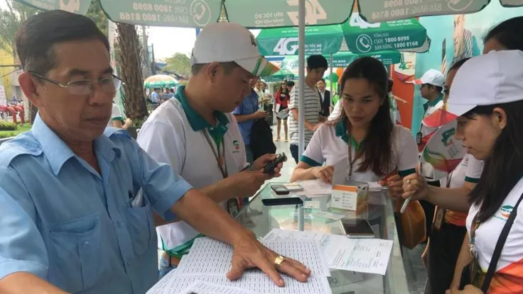 Khai trương 4G ở TPHCM