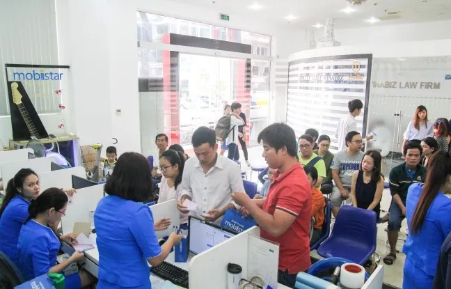 Mobiistar Zumbo J2 nhộn nhịp trong ngày đầu mở bán 