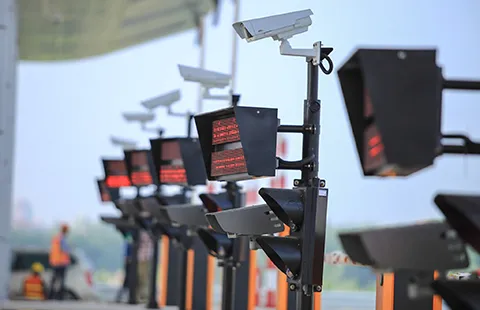 Mặt trái của camera an ninh 