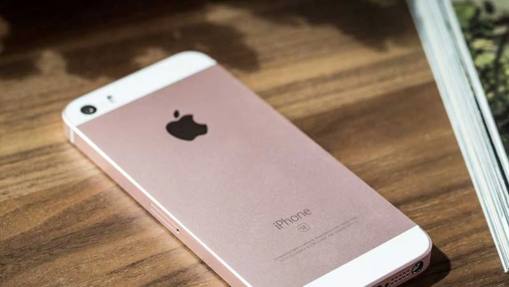 iPhone SE là điện thoại khiến người dùng hài lòng nhất 