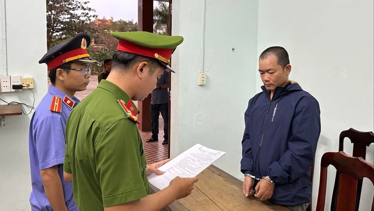 Gã chồng sát hại vợ tự sát bất thành